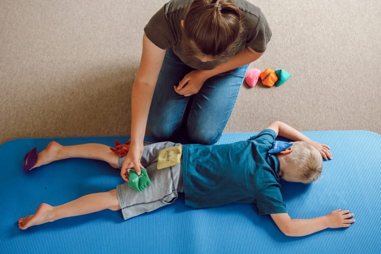Taktile Übung auf der Matte